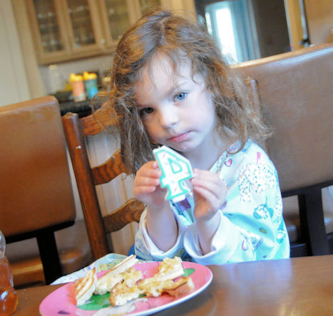 birthday1A.jpg.... Ella-Rose Turns 4