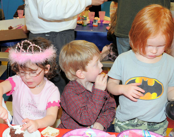 birthday62.jpg.... Ella-Rose Turns 4
